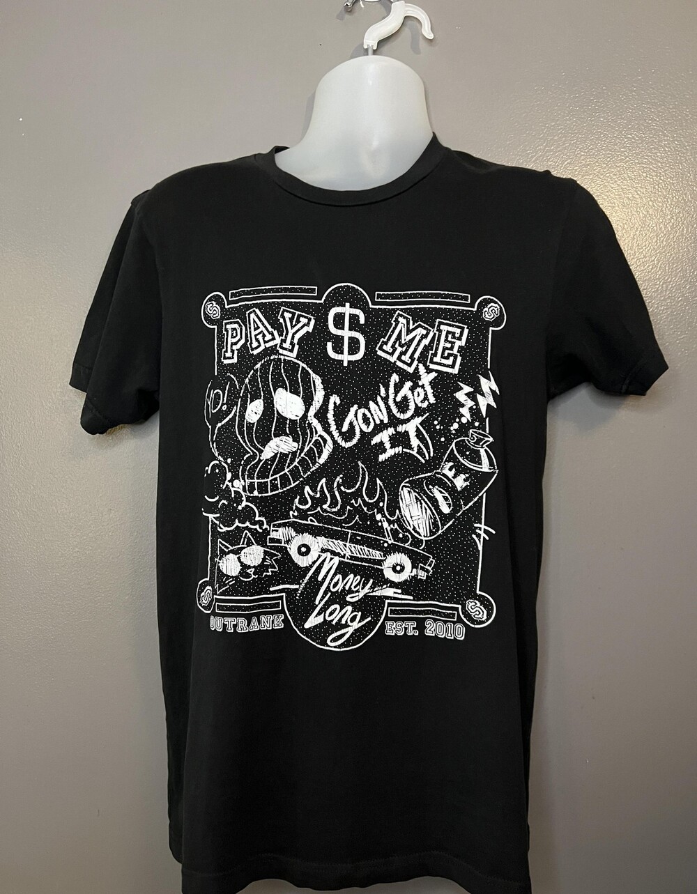 Outrank Shirt Mens Medium Black Pay Me Money Long Graphic Streetwear Tee